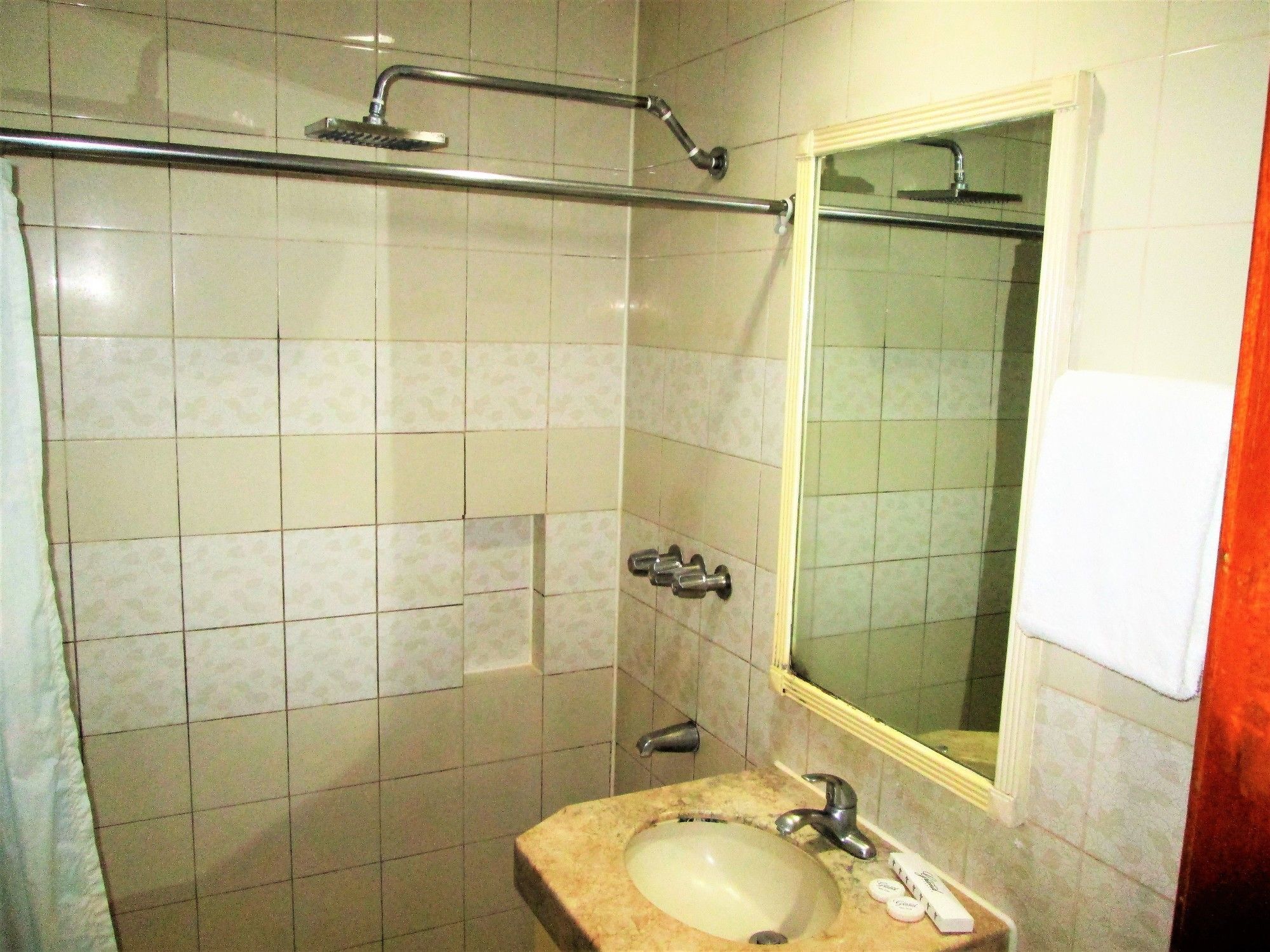 Grand City Hotel Inc. Cagayan de Oro Exterior foto